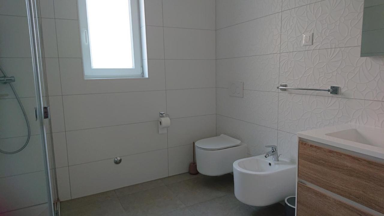 Roza Daire Cres Dış mekan fotoğraf