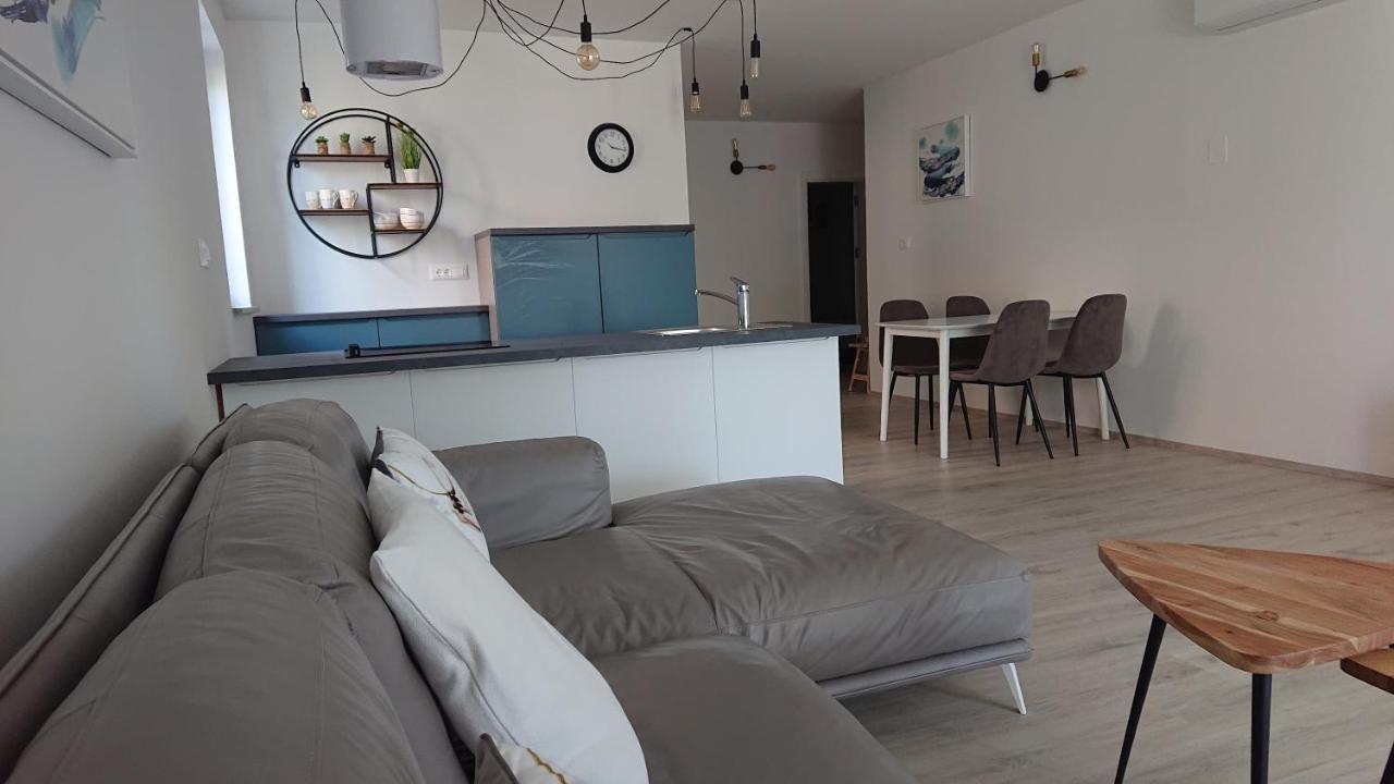 Roza Daire Cres Dış mekan fotoğraf